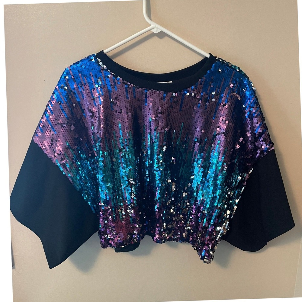 MadRag Wm 2X Sequin Crop Top Iridescent Dolman Sleeve Party Festival Sparkles